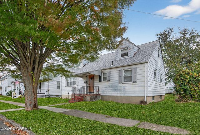 217 E 4th Street, Florence, NJ 08518