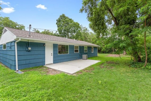 1618 Pennsylvania Street, Lawrence, KS 66044