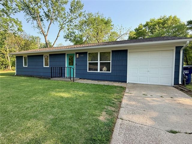 1618 Pennsylvania Street, Lawrence, KS 66044
