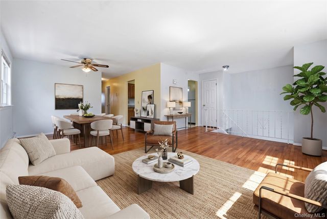 380 Sheridan Street, Westbury, NY 11590