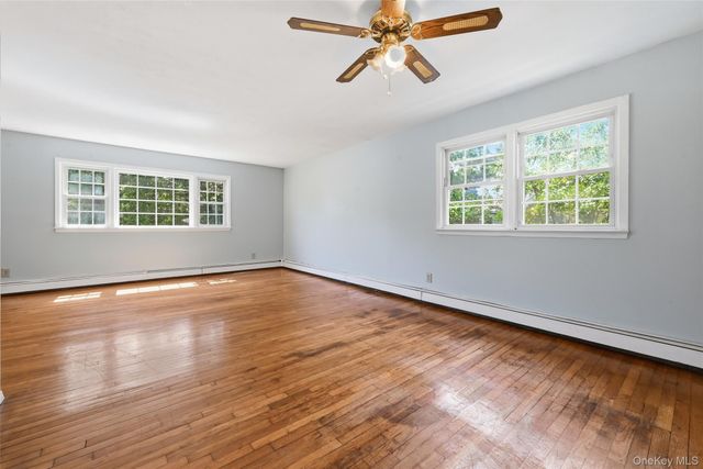 380 Sheridan Street, Westbury, NY 11590
