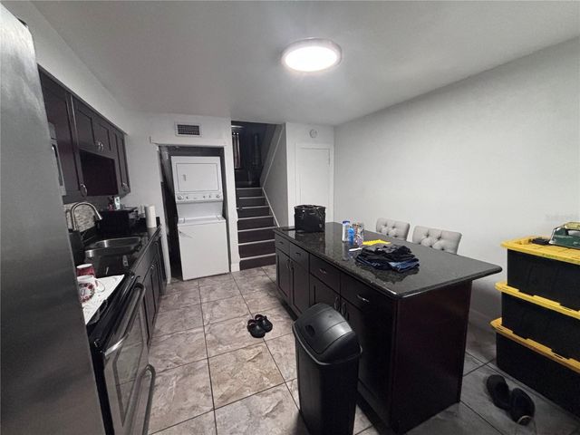4515 LA CAPRI COURT, Tampa, FL 33611