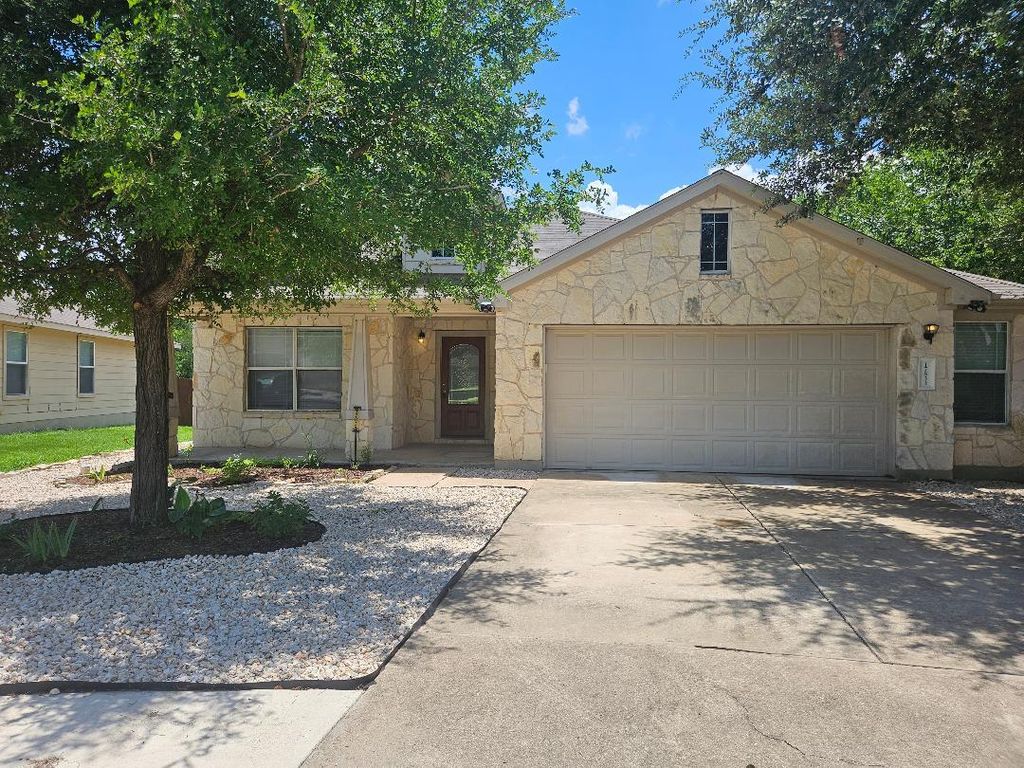 17833 Floribundas LN, Elgin, TX 78621