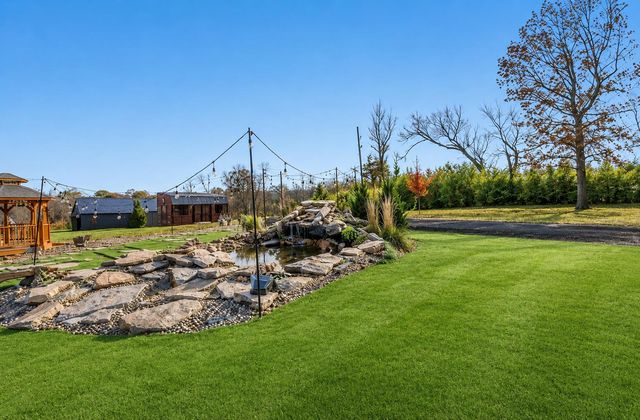 1022 Forest Hill Drive, Lawrenceburg, KY 40342