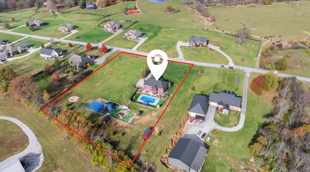 1022 Forest Hill Drive, Lawrenceburg, KY 40342