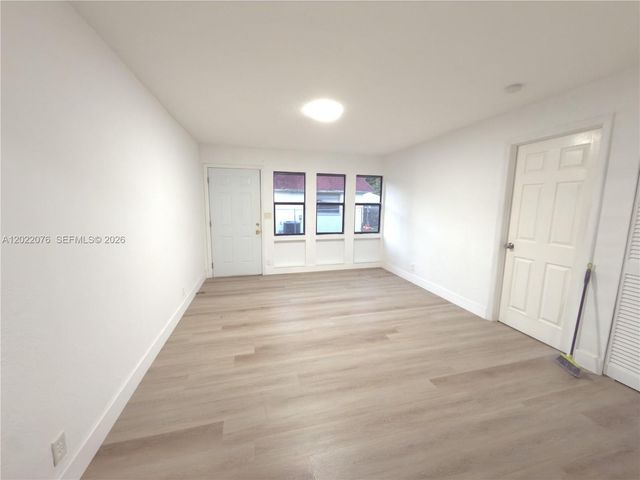 1312 NW 8th Ave, Fort Lauderdale, FL 33311