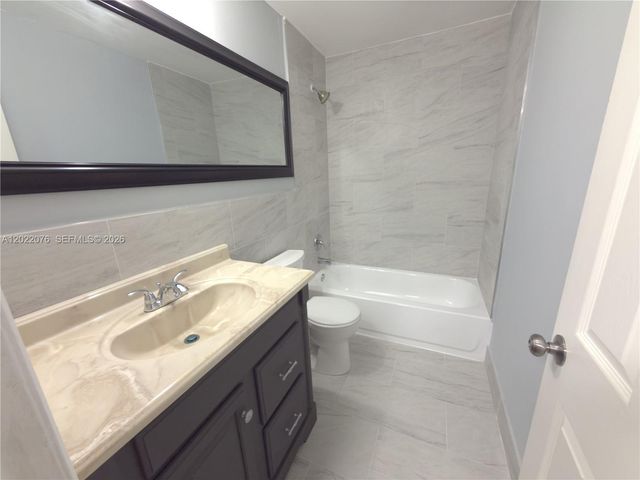1312 NW 8th Ave, Fort Lauderdale, FL 33311
