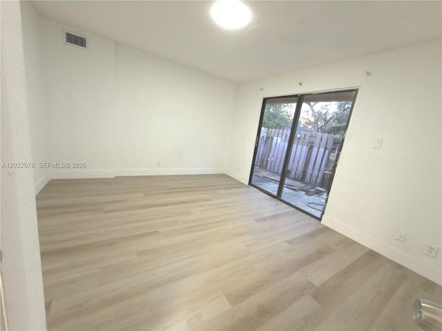 1312 NW 8th Ave, Fort Lauderdale, FL 33311