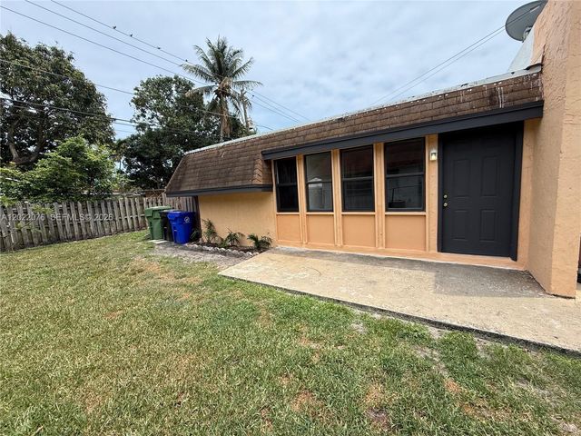 1312 NW 8th Ave, Fort Lauderdale, FL 33311