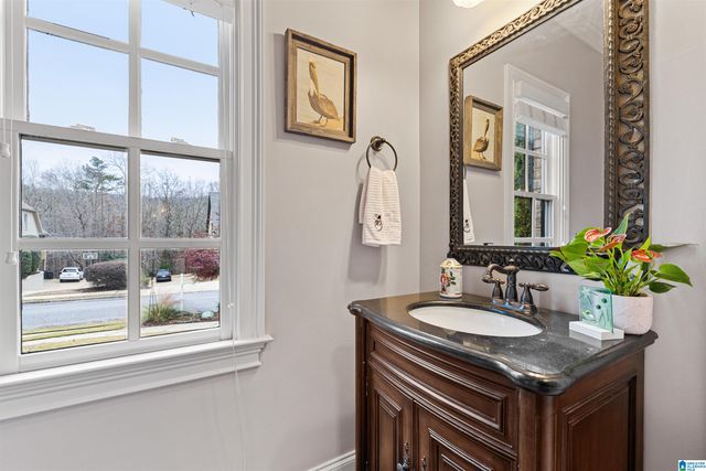 1037 PARKWOOD ROAD, Birmingham, AL 35242