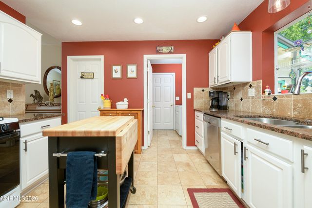 2875 Hot Springs Road, Minden, NV 89423