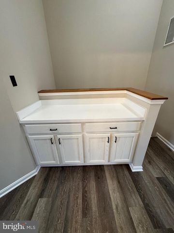 6132 WHITE MARBLE CT, Clarksville, MD 21029