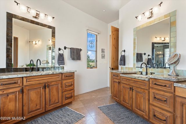 1083 W Vistoso Highlands Drive, Oro Valley, AZ 85755