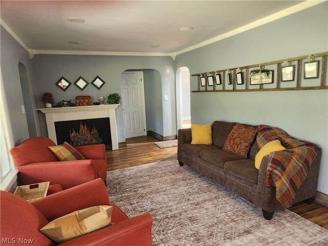 5261 Dailey Road, New Franklin, OH 44319