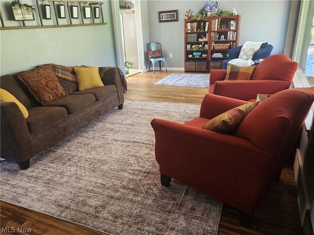 5261 Dailey Road, New Franklin, OH 44319