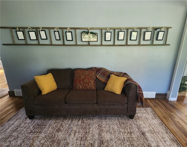 5261 Dailey Road, New Franklin, OH 44319