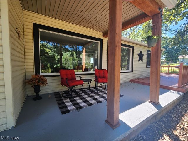 5261 Dailey Road, New Franklin, OH 44319