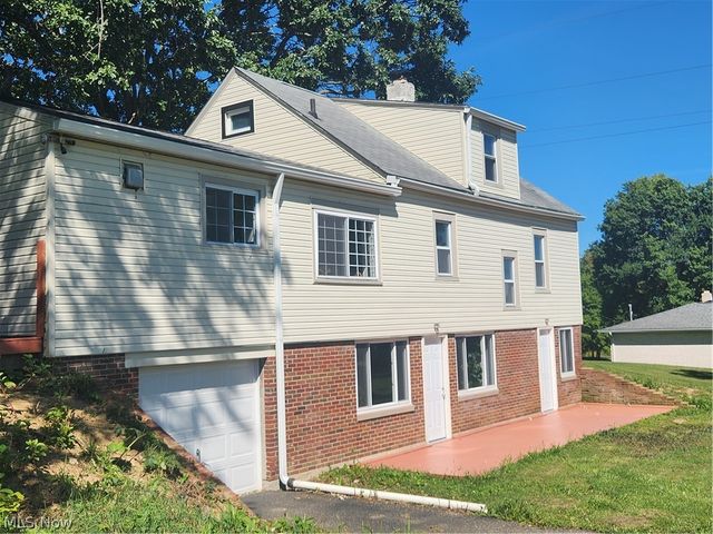 5261 Dailey Road, New Franklin, OH 44319