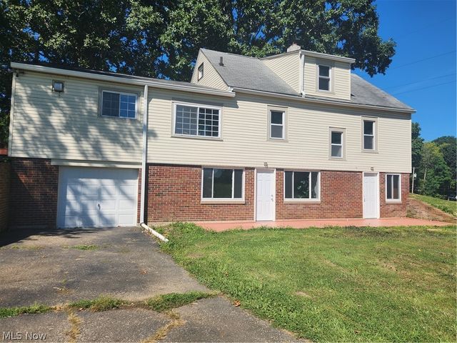5261 Dailey Road, New Franklin, OH 44319