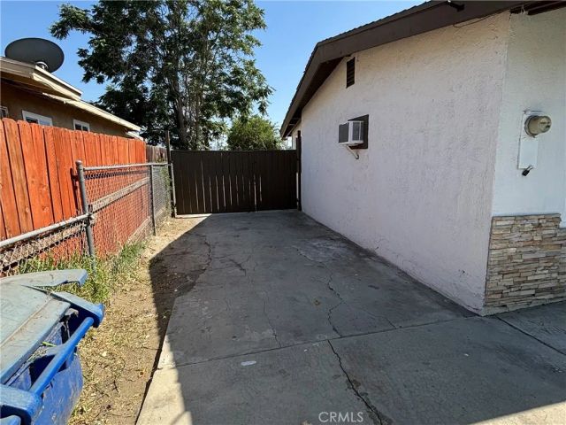 885 San Jacinto, San Bernardino, CA 92408