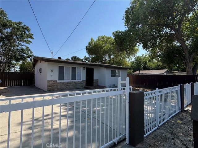 885 San Jacinto, San Bernardino, CA 92408
