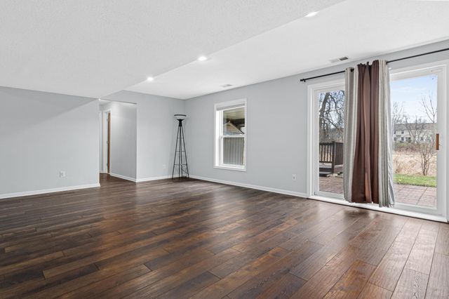 9260 Olive Lane N, Maple Grove, MN 55311