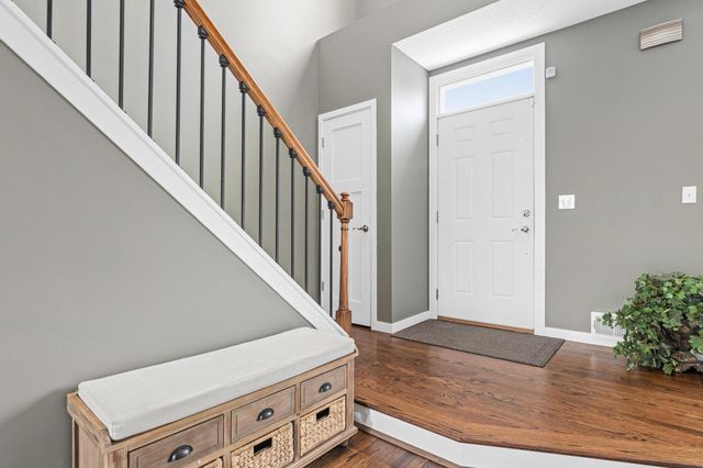 9260 Olive Lane N, Maple Grove, MN 55311