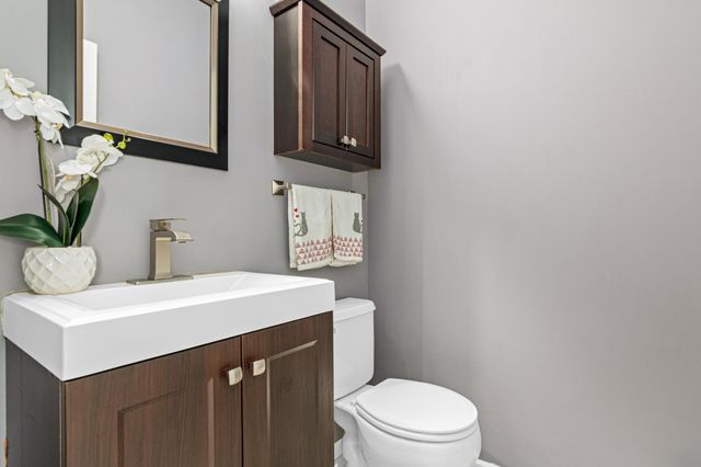 9260 Olive Lane N, Maple Grove, MN 55311