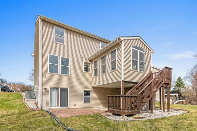 9260 Olive Lane N, Maple Grove, MN 55311