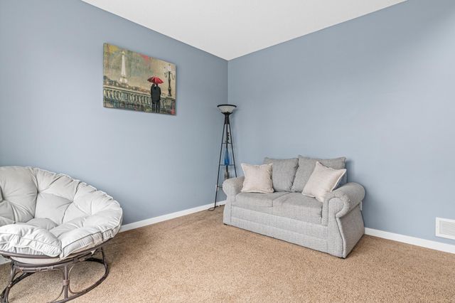 9260 Olive Lane N, Maple Grove, MN 55311