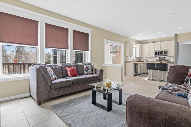 9260 Olive Lane N, Maple Grove, MN 55311