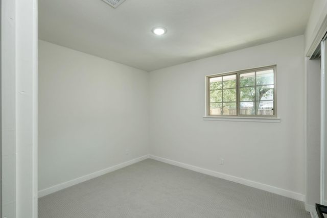 1702 Wagon Gap DR, Round Rock, TX 78681