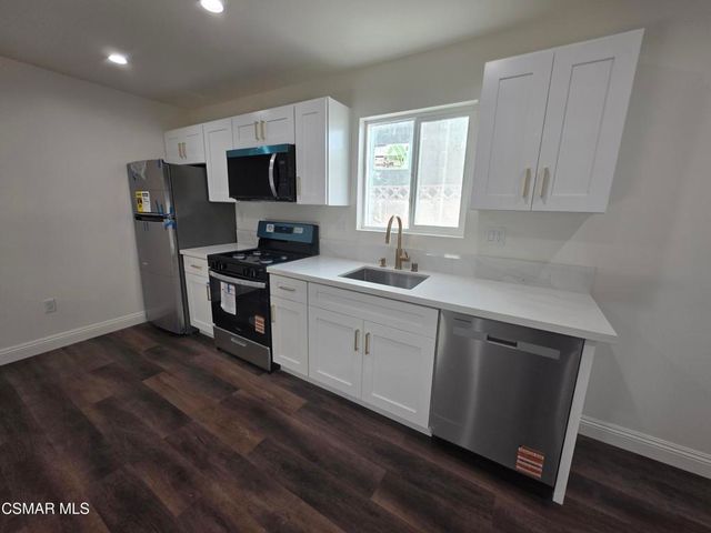22158 Eccles Street, West Hills, CA 91304