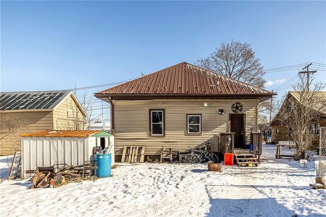 123 S Roosevelt Road, Black River Falls, WI 54615