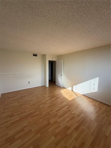 8205 SW 152nd Ave F-408, Miami, FL 33193