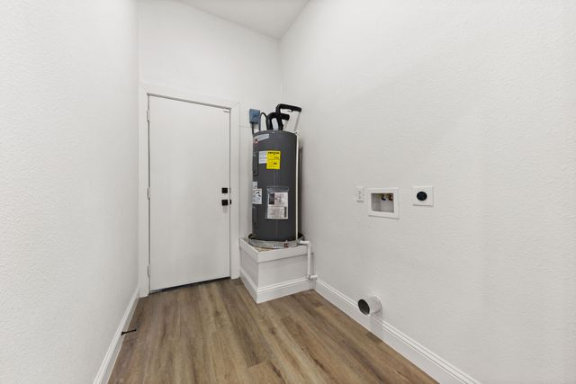 1279 Bonham Street, Paris, TX 75460