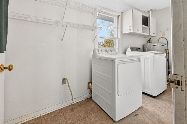 601 Pleasantwood Dr, Mount Pleasant, TN 38474