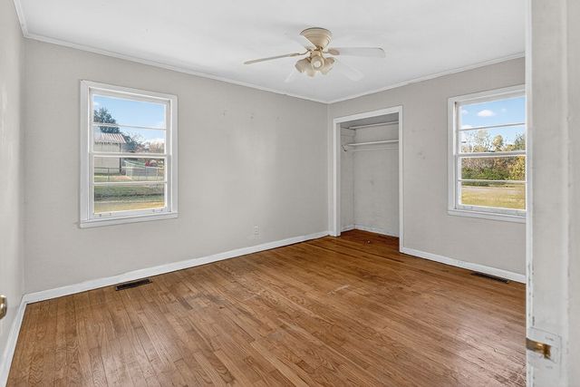 601 Pleasantwood Dr, Mount Pleasant, TN 38474