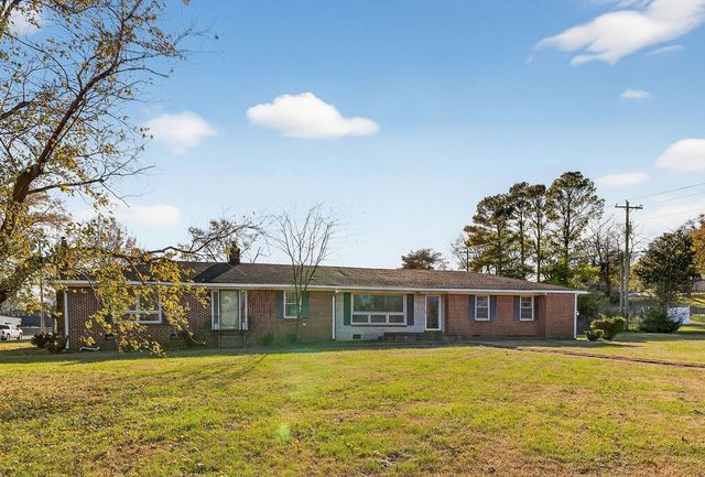 601 Pleasantwood Dr, Mount Pleasant, TN 38474