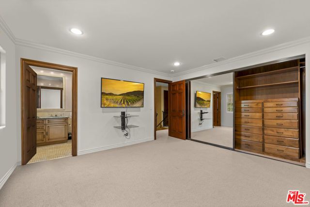 6138 Maryland Drive, Los Angeles, CA 90048