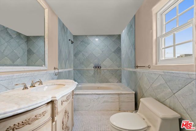 6138 Maryland Drive, Los Angeles, CA 90048