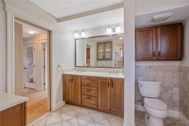 69 West Van Buren Street, Oswego, NY 13126