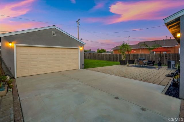 2260 Kathryn Ave, Pomona, CA 91766