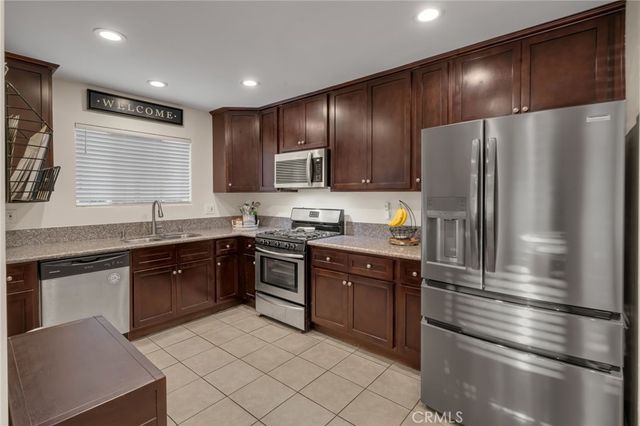 2260 Kathryn Ave, Pomona, CA 91766