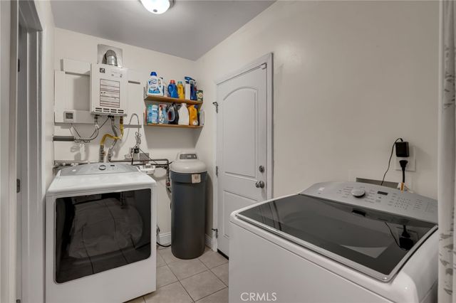 2260 Kathryn Ave, Pomona, CA 91766