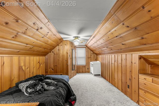 25521 Stanford Street, Dearborn Heights, MI 48125