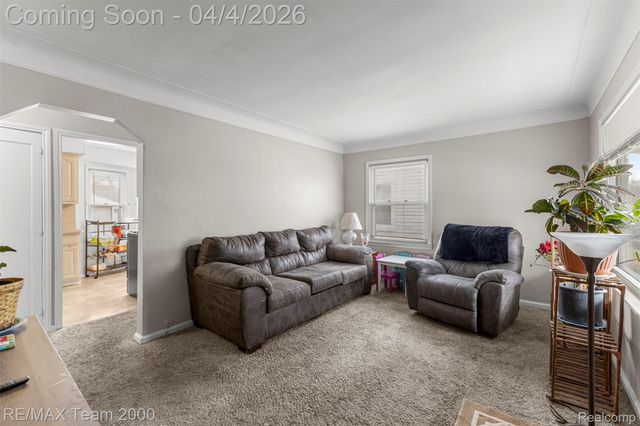 25521 Stanford Street, Dearborn Heights, MI 48125