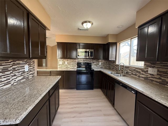 4738 Fleming Downe Lane, Spring, TX 77388