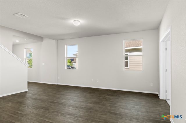 128 Bluestem Drive, Elgin, TX 78621
