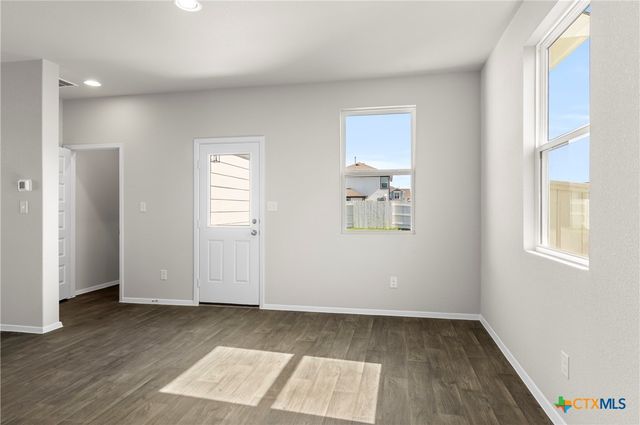128 Bluestem Drive, Elgin, TX 78621